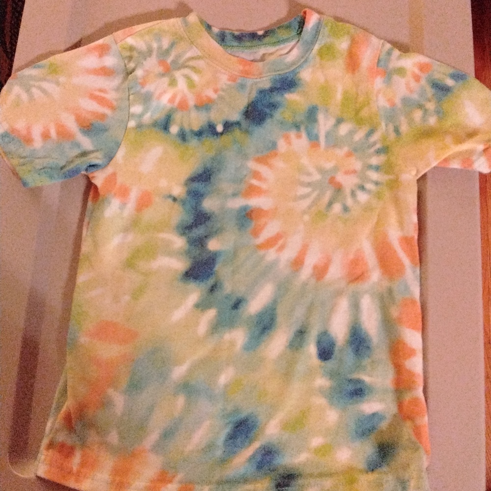 4/$10 Garanimals 4t Tie Dye Short Sleeved Shirt Blue Yellow Green GUC